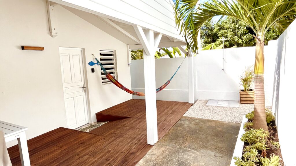 guadeloupe deshaies la perle plage vue mer